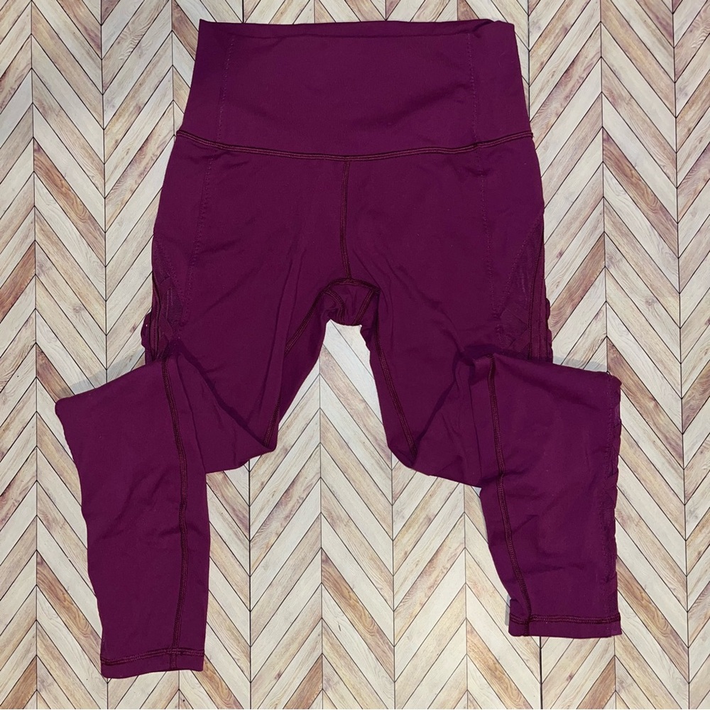 Lululemon | Purple Leggings w/ mesh sides